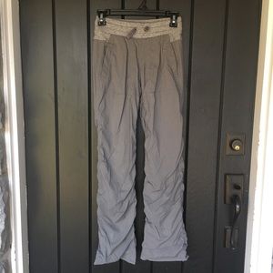 Ivivva by Lululemon Track Pants